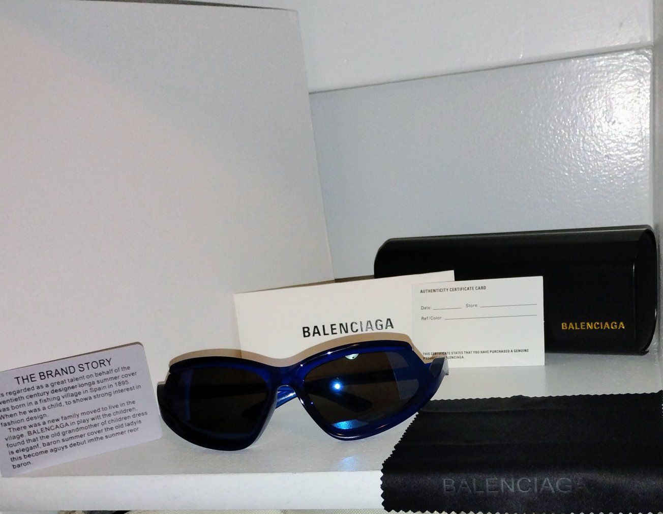BALENCIAGA Sunglasses