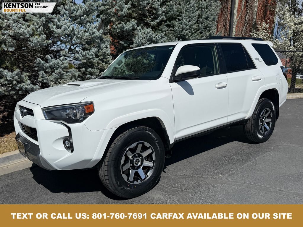 2024 Toyota 4Runner TRD Off-Road