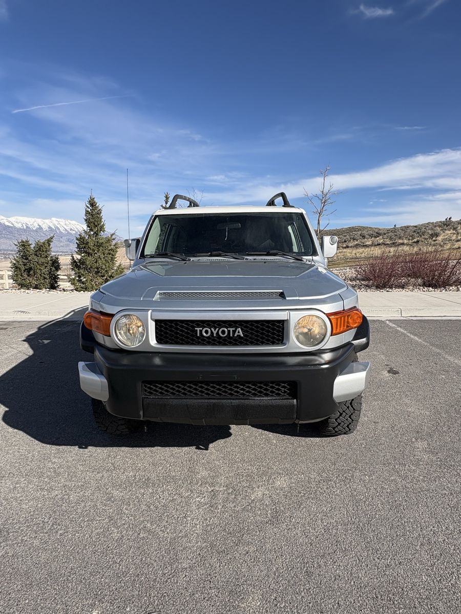 4 Wheel Drive Fj Cruisernull
