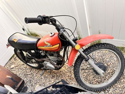 Honda XL125 Dirt Bike