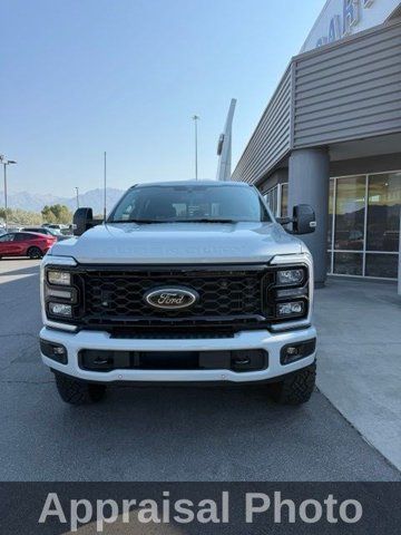 2026 Ford F-350 Lariat