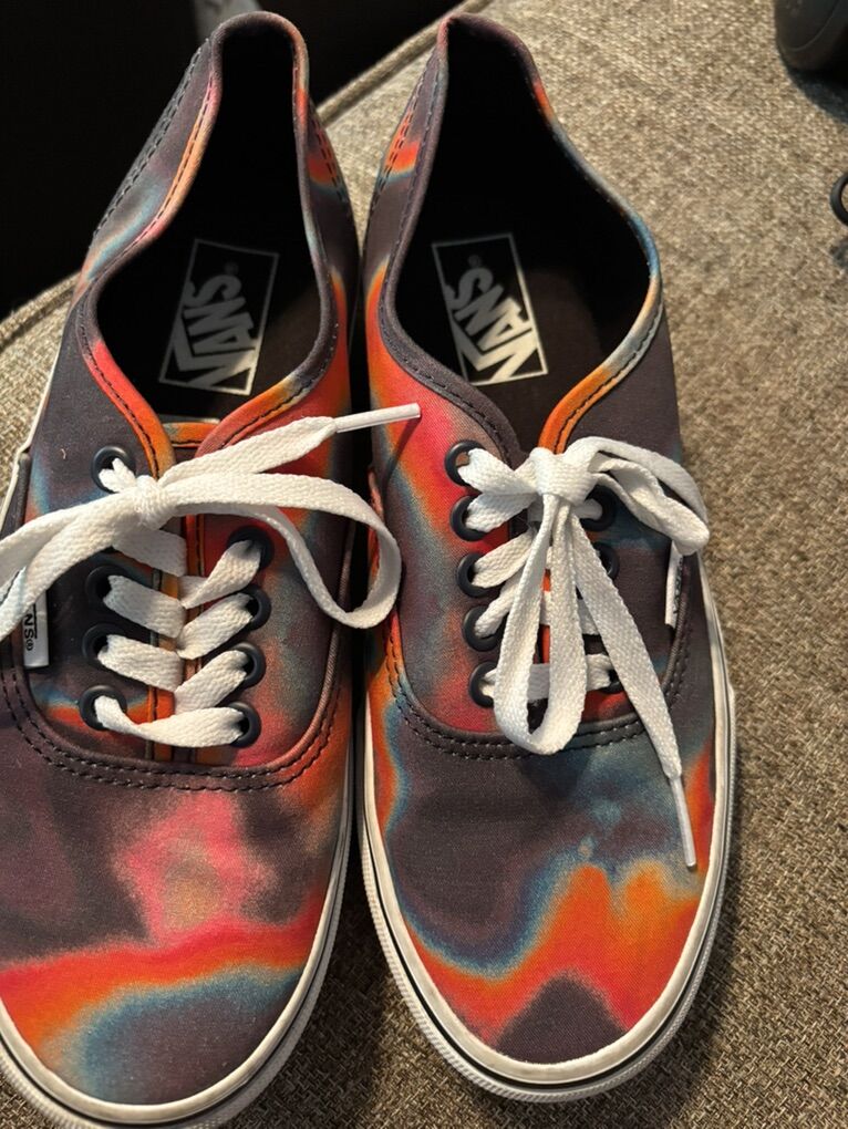 Vans Dark Aura Brand New Sneakers Size 6.5 M 8.0w