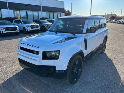 2025 Land Rover Defender 130 P400 X-Dynamic SE