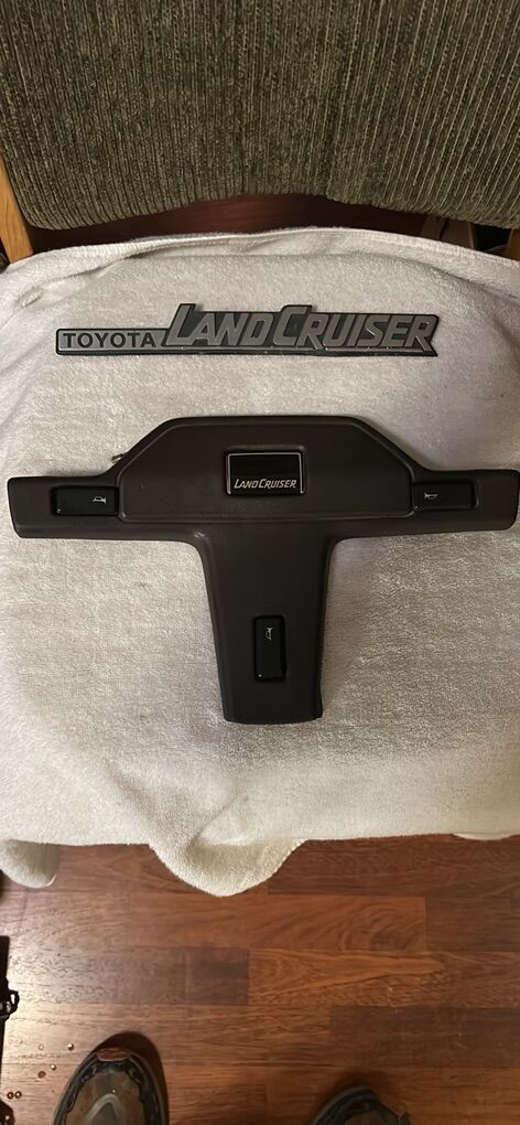 Toyota Land Cruiser Fj60 Horn Pad