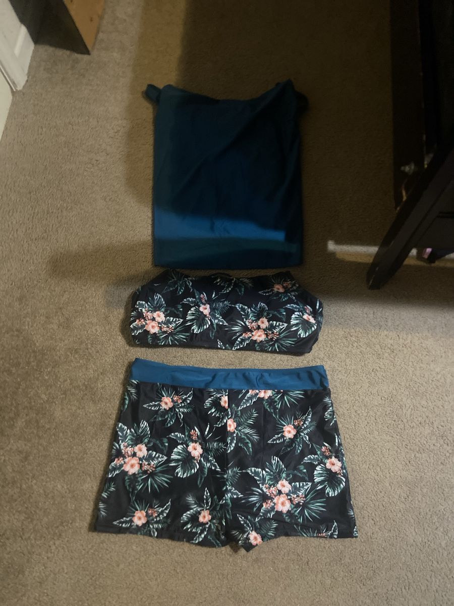 Women’s Swim Suits