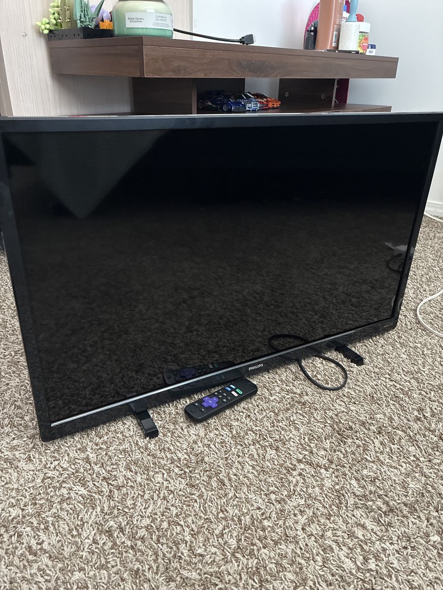 Philips Roku Smart TV with Remote, Excellent Condition