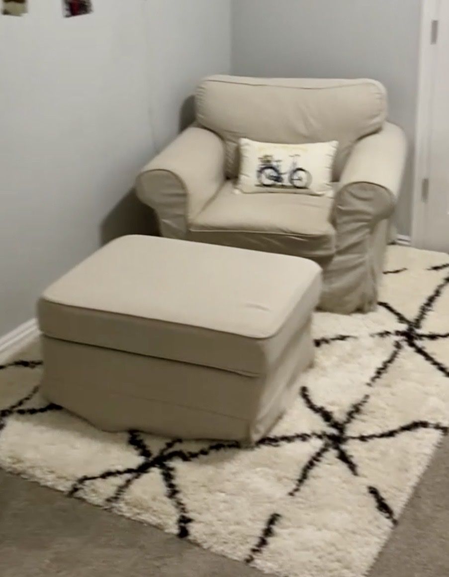 Cozy Beige Armchair & Ottoman Set - Comfortable Seating for Living Room/Nursery