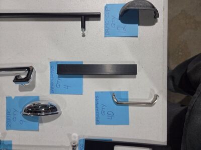 Cabinet Hardware- Pulls