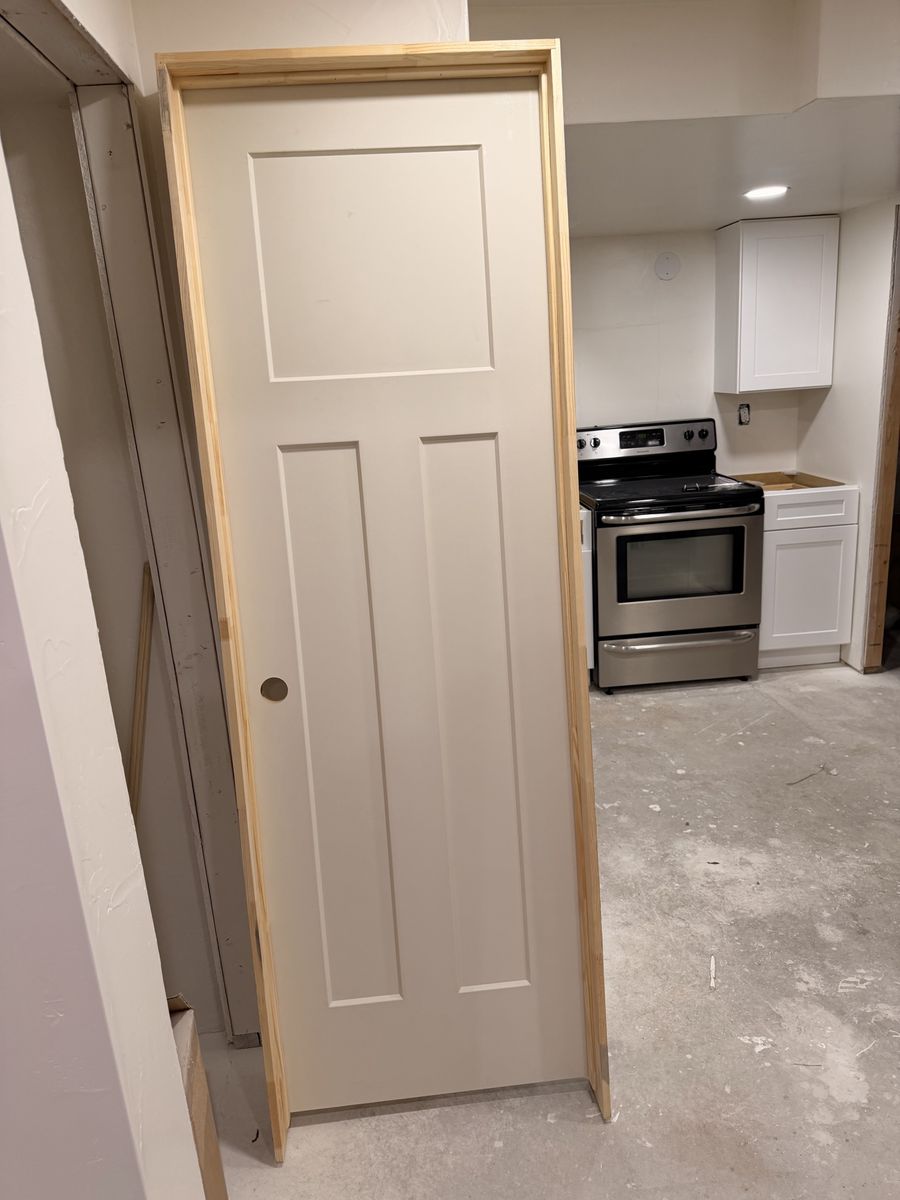 26x80 Prehung 3 Panel Shaker Interior Door