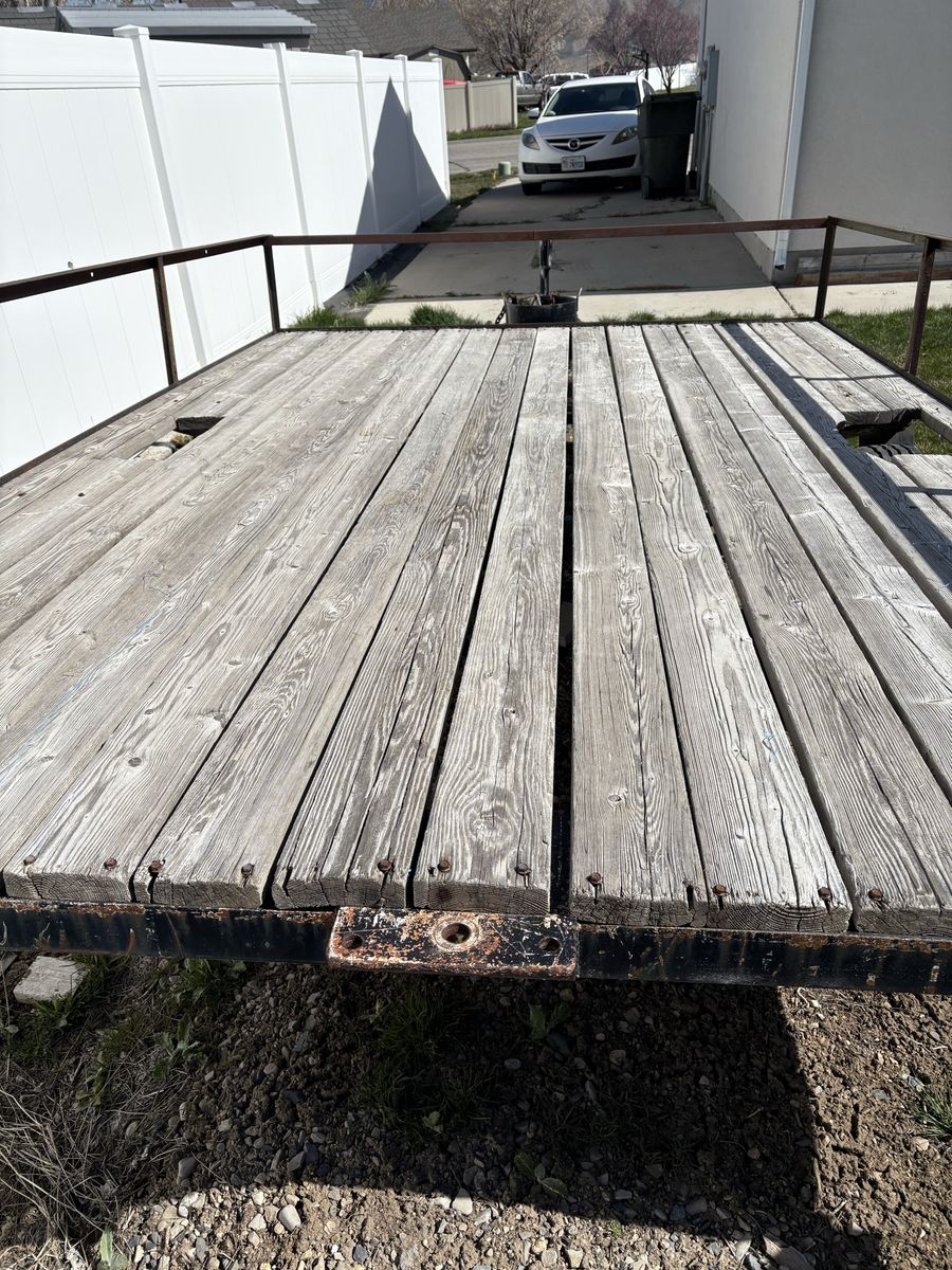 Main image 4