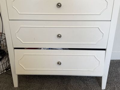 White 3-Drawer Dresser / Storage Cabinet
