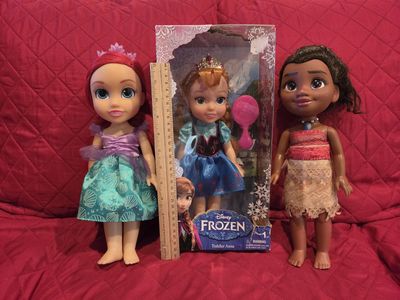 Lot of 3 Disney Dolls: Ariel, Anna, Moana