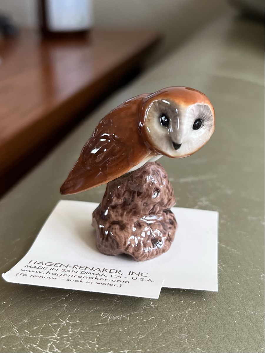 Hagen-Renaker Ceramic Barn Owl Figurine Miniature Bird on Stump