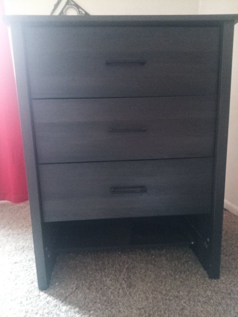 Main image 3