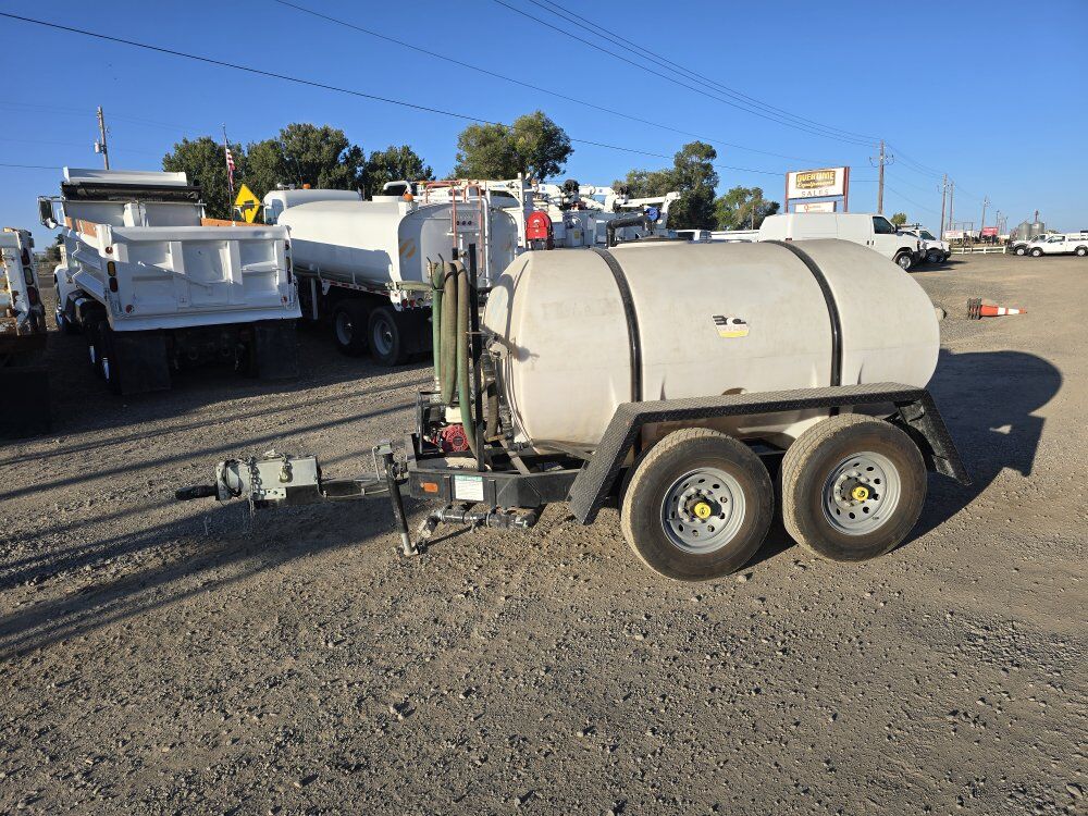 2021 Wylie and Son 800gal Water Buffalo