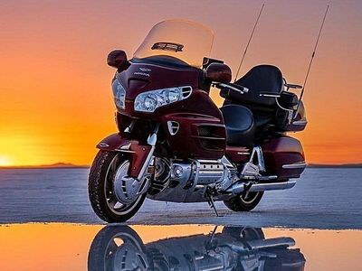 2005 Honda GL 1800 GoldWing 30th Anniversary Candy Black Cherry