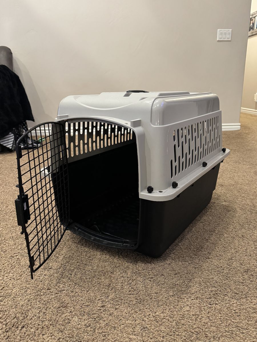 Medium Dog crate