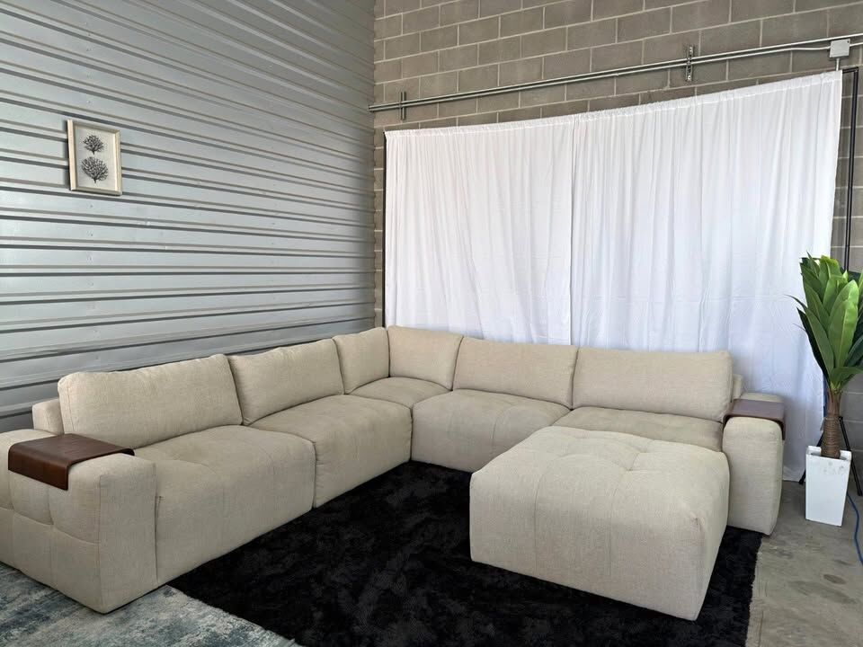 Paige 6-Piece Modular Sectional