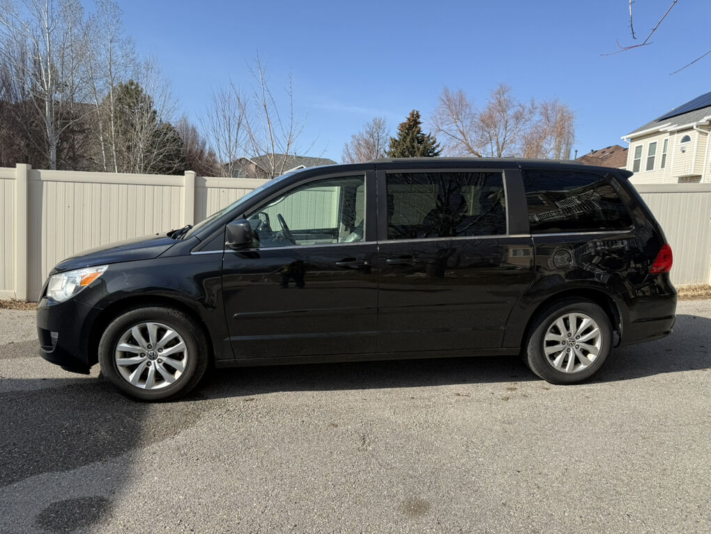 2012 VOLKSWAGEN ROUTAN SE