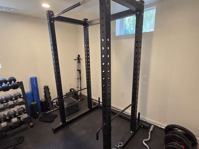 Squat Rack, Heavy Duty, 1000# Capacity