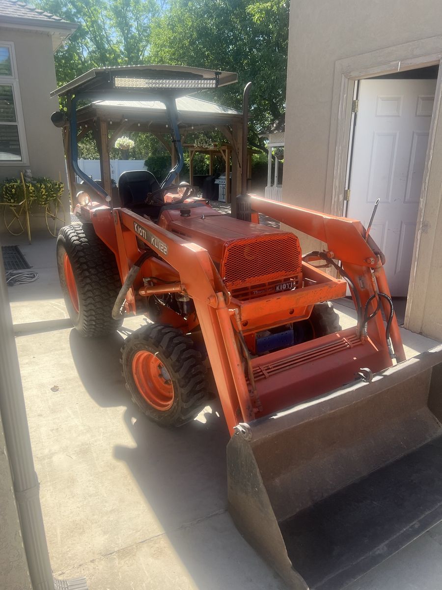 4x4 diesel tractor with loader