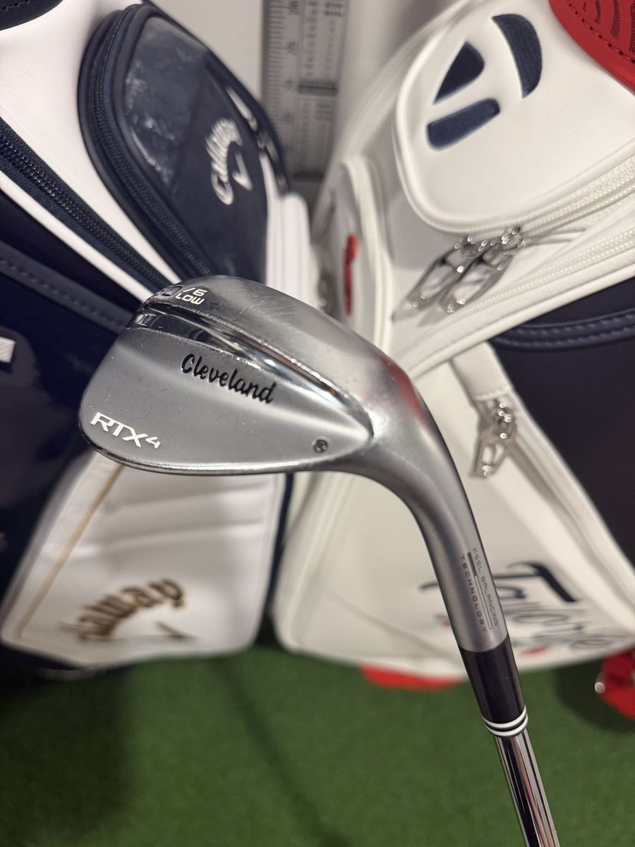 Cleveland RTX4 60 Low 6 Dynamic Gold S400 Wedge