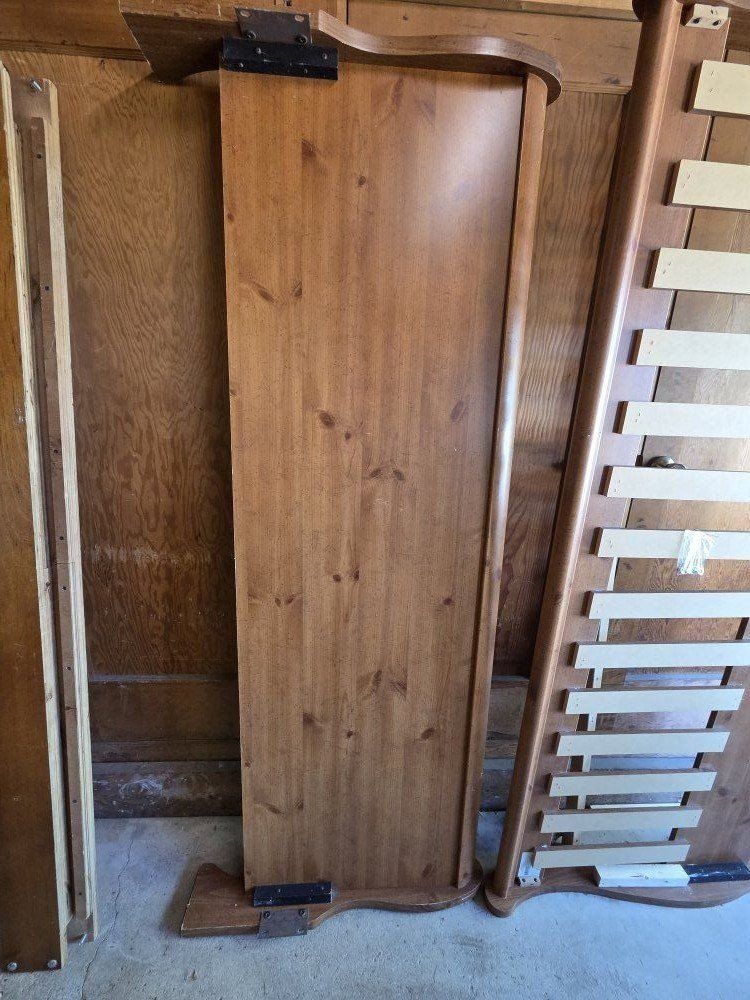 King Size Sleigh Bed