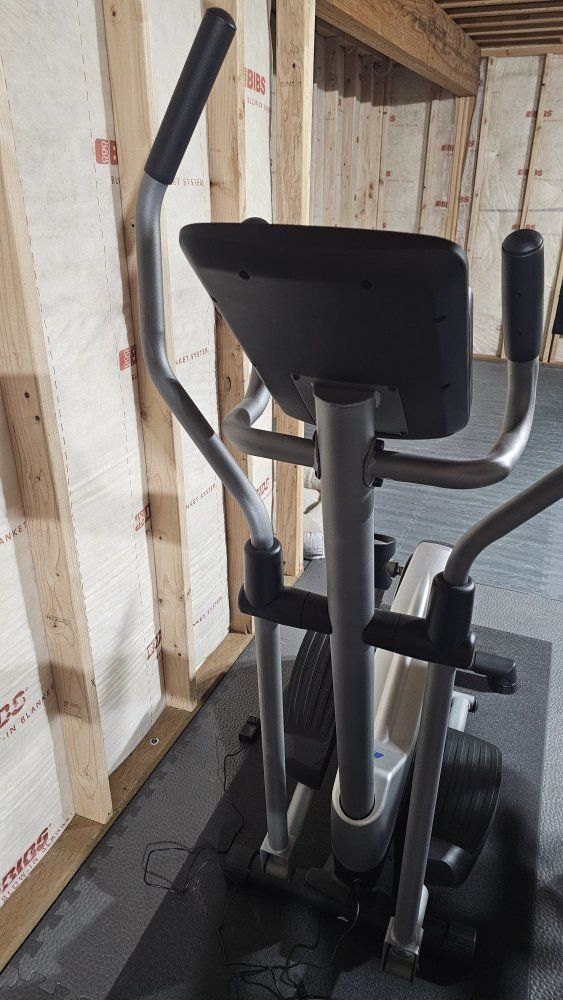 ProForm Sport E2.0 Smart Elliptical - Great Condition
