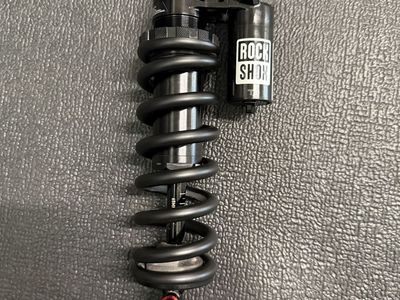 RockShox Vivid Coil Ultimate 230x65