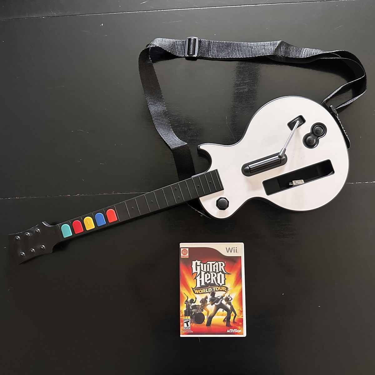 Nintendo Wii Guitar Hero World Tour Bundle