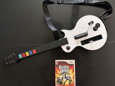 Nintendo Wii Guitar Hero World Tour Bundle