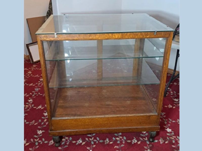 Main image 17