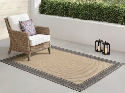 Outdoor Beige & Gray Area Rug - 5' x 7' Rectangle, Weather-Resistant Patio Carpet