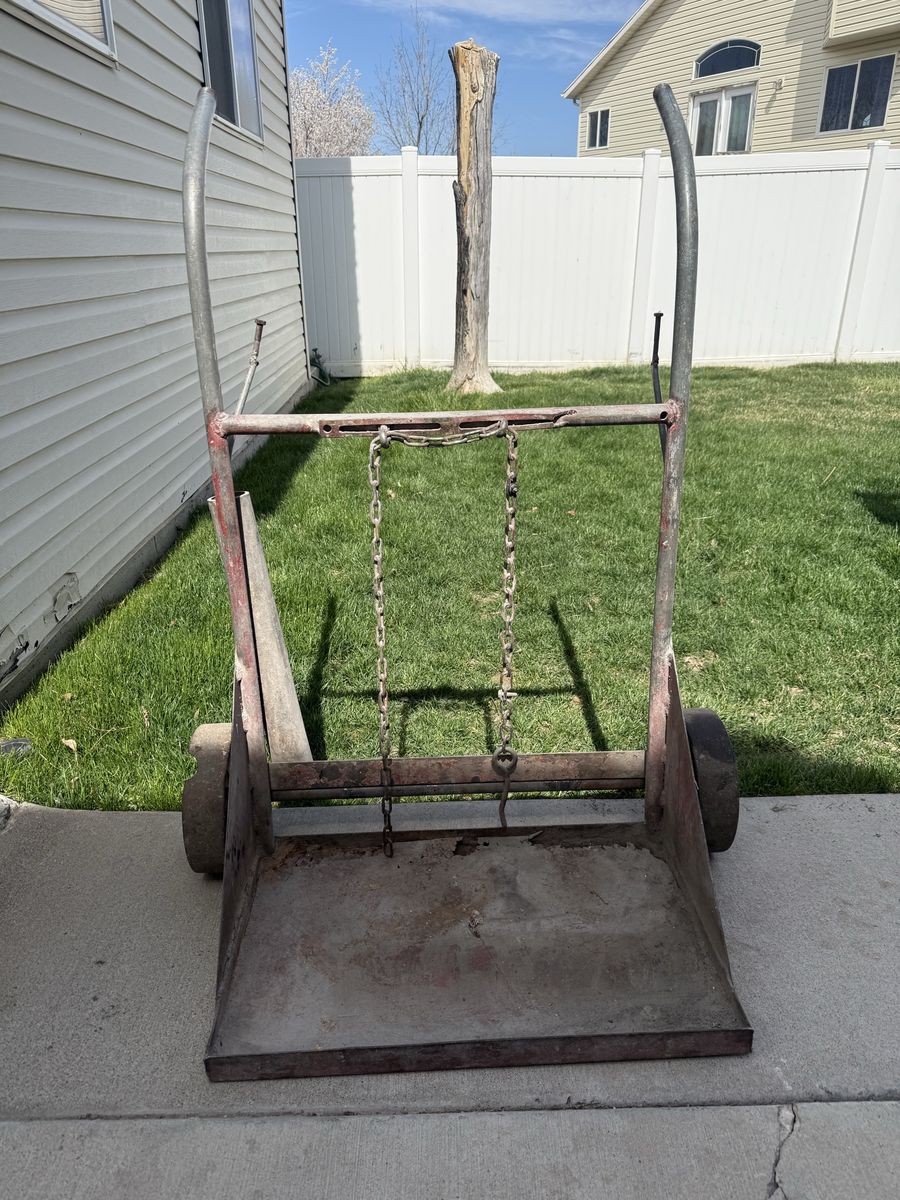 Heavy Duty Welding/Torch Cart (will Hold 3 Tanks)
