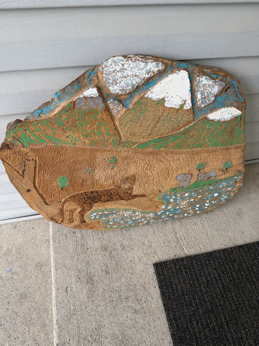Hand-Carved & Painted Mountain Cat Wooden Wall Hanging Art Decor