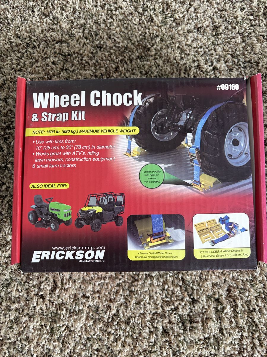 NEW! Erickson Wheel Chock & Strap Kit #09160 Kit includes 4 Wheel Chocks, 2 Rachet Straps 7.5 ft long