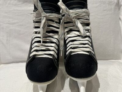 CCM Powerline 90 Skate Size 4 Hockey Skates