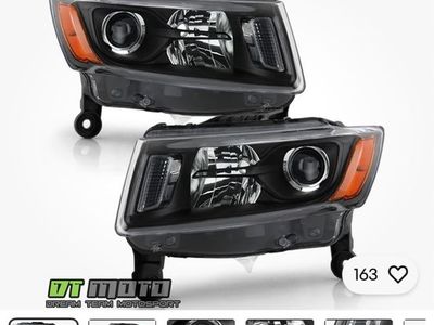 New set of headlights jeep grand Cherokee