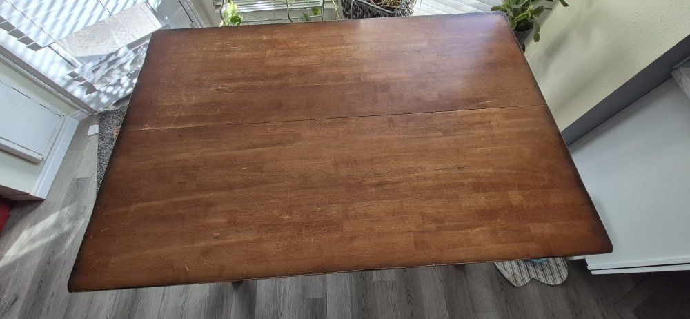 Manufactured wood table and chairs