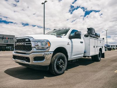(NEW) Tire Truck Ram 3500 Cummins 4x4