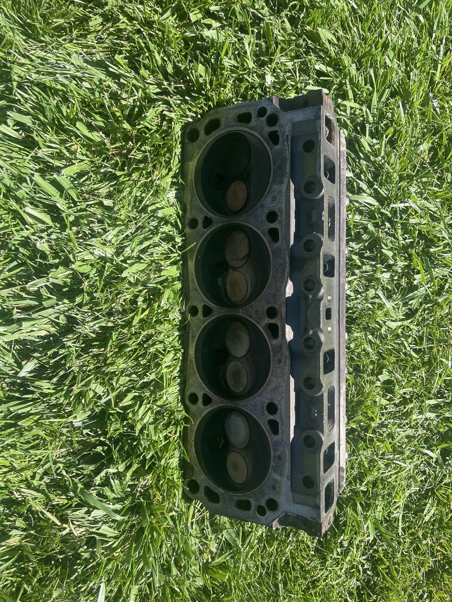 Main image 6