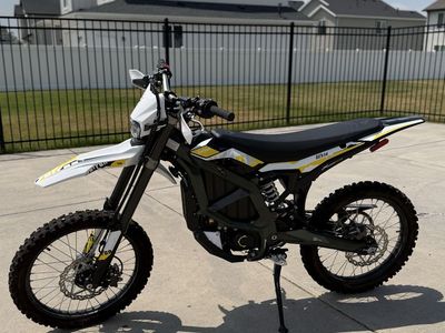 Surron Ultra Bee