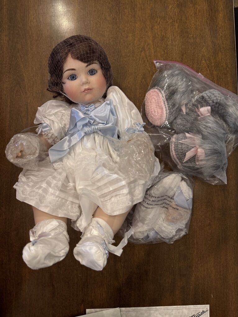 RARE SIGNED #0003/1500 MARIE OSMOND DOLL