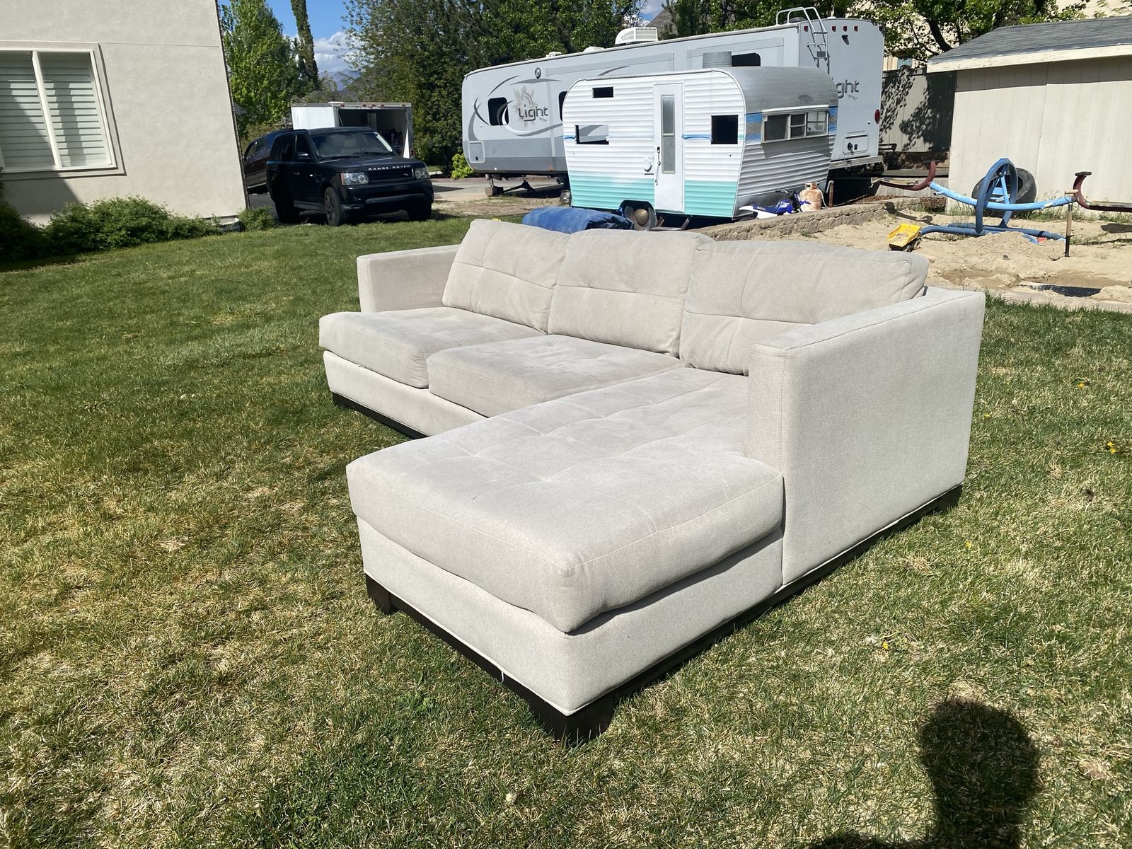 FREE DELIVERY L-section couch