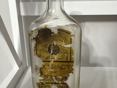 1900 - 1925 Bottle