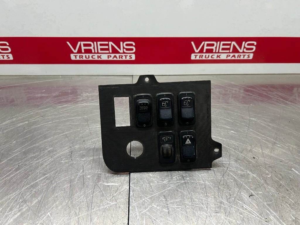 Peterbilt Dash Panel