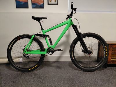 2004 Kona Stinky mountain bike