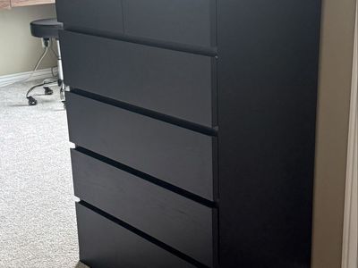 IKEA dresser perfect condition
