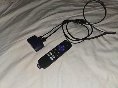RokuStreaming Media Player with Remote and HDMI Cable