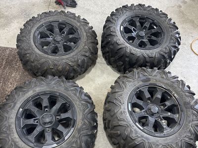 Maxxis Bighorn 2.0 tires